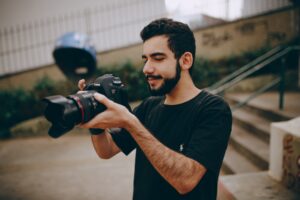 חקור את LensCraft מאת PhotoVictoria לאיכות ויצירתיות.